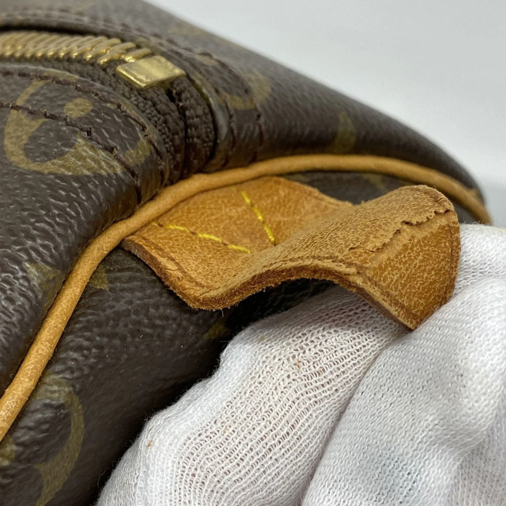 LOUIS VUITTON Brown Monogram Keepall 50 Boston Bag - Picture 8 of 11